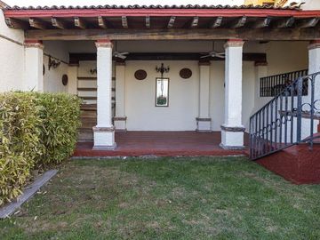 Casa en venta en Villas del Mesón