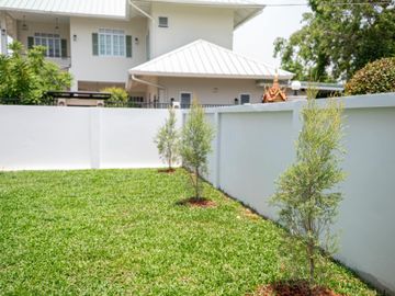 5 Bedroom House for sale in Hang Dong, Chiang Mai