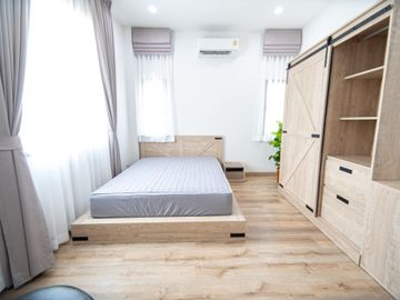 5 Bedroom House for sale in Hang Dong, Chiang Mai