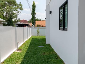 5 Bedroom House for sale in Hang Dong, Chiang Mai