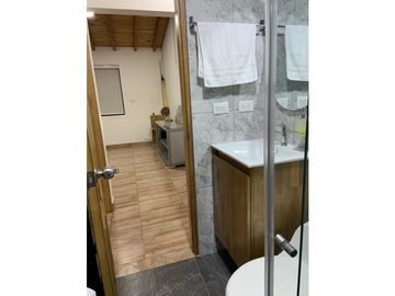FINCA CON EXCELENTE VISTA EN COCORNA, SECTOR EL SOCORRO.