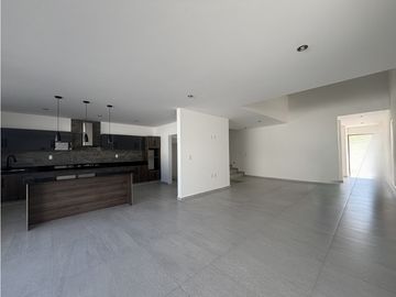 Casa en venta en san juan del rio en fraccionamiento
