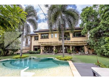 VENTA - CASA - AMOBLADA - COSTA DEL ESTE