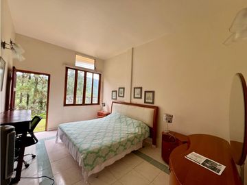 CASA CAMPESTRE EN ALTOS DEL MARIA 2408M2 cv