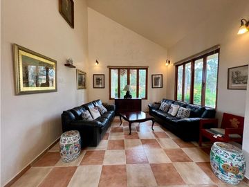 CASA CAMPESTRE EN ALTOS DEL MARIA 2408M2 cv