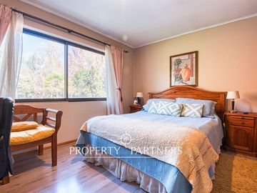 Cómoda casa en loteo con acceso controlado