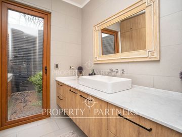 Amplia parcela en exclusivo condominio de Santa Rita