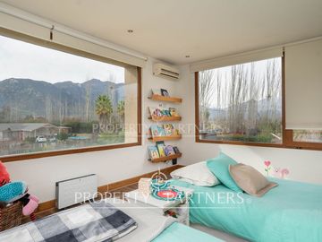 Amplia parcela en exclusivo condominio de Santa Rita