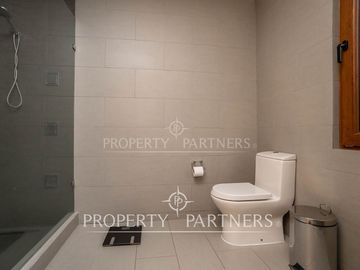 Amplia parcela en exclusivo condominio de Santa Rita