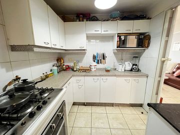 Cómoda casa de 2 niveles en  Ciudad del Sol