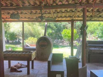 Amplia y hermosa parcela con 2 casas en sector El principal