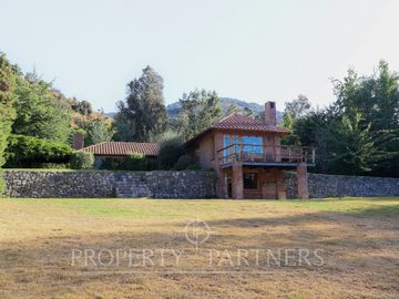 Imponente casa en parcela de San Juan