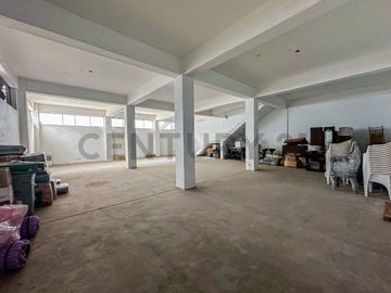 LOCAL INDUSTRIAL  VENTA ZONIFICACIÓN ZRE - OVALO CENTENARIO AV ARGENTINA CALLAO