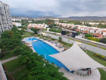 Departamento  en Paraíso Country Club Emiliano Zapata - LLR-125-De