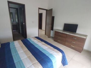 Departamento  en Paraíso Country Club Emiliano Zapata - LLR-125-De
