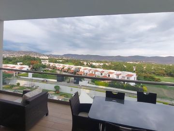 Departamento  en Paraíso Country Club Emiliano Zapata - LLR-125-De