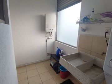 Departamento  en Paraíso Country Club Emiliano Zapata - LLR-125-De