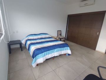 Departamento  en Paraíso Country Club Emiliano Zapata - LLR-125-De