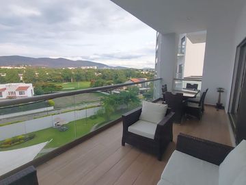 Departamento  en Paraíso Country Club Emiliano Zapata - LLR-125-De