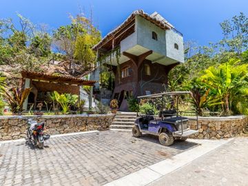4 Calle  Tierra Luz Casa Arbol NA, Riviera Nayarit - Casa en venta en Sayulita, Bahia de Banderas