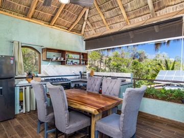 4 Calle  Tierra Luz Casa Arbol NA, Riviera Nayarit - Casa en venta en Sayulita, Bahia de Banderas