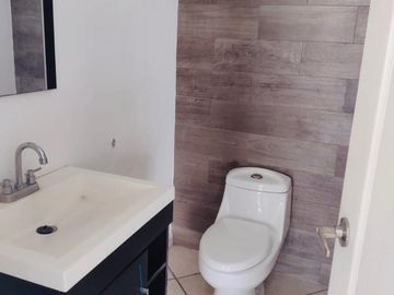 VENTA DE CASA EN LOMAS DE ATZINGO CUERNAVACA