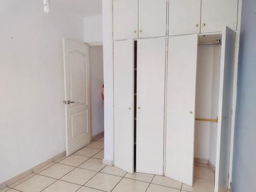 VENTA DE CASA EN LOMAS DE ATZINGO CUERNAVACA