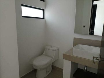 Tu Nuevo Hogar en Pedregal de Schoenstatt: Simplemente HERMOSA CASA!