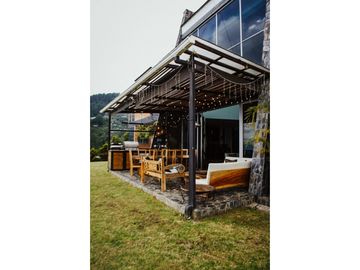 Casa para Arriendo Amoblado en Medellín Palmas