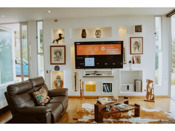 Casa para Arriendo Amoblado en Medellín Palmas