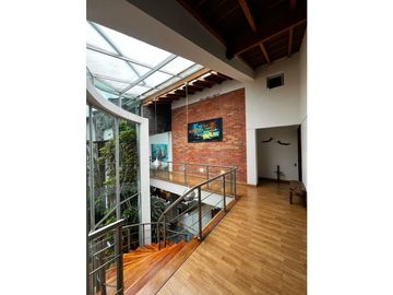 Casa para Arriendo Amoblado en Medellín Palmas