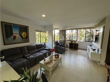 VENTA  AMPLIO APARTAMENTO DUPLEX UNIDAD CERRADA SAN LUCAS EL POBLADO