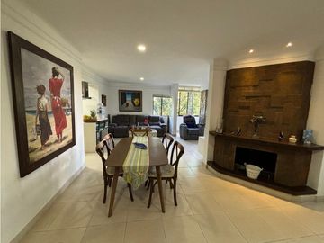 VENTA  AMPLIO APARTAMENTO DUPLEX UNIDAD CERRADA SAN LUCAS EL POBLADO