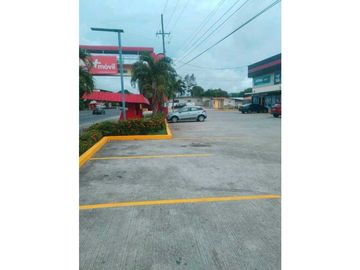 ALQUILER DE LOCAL COMERCIAL EN CAPIRA PLAZA BUENAVISTA LOCAL 80 MTs