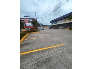 ALQUILER DE LOCAL COMERCIAL EN CAPIRA PLAZA BUENAVISTA LOCAL 80 MTs