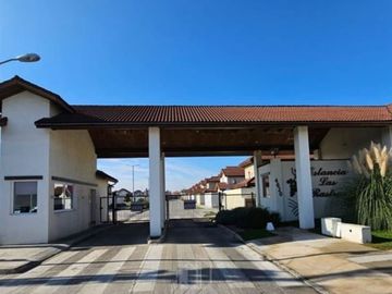 Casa en Venta en Estancia Las Rastras