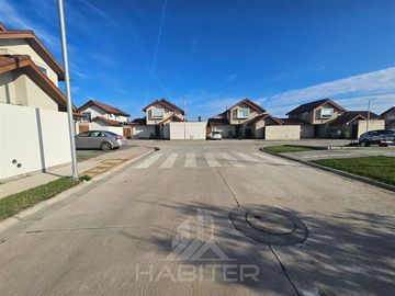 Casa en Venta en Estancia Las Rastras