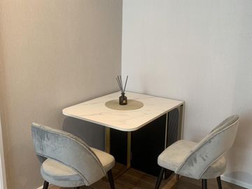 FOR SELL condo Muniq Langsuan BTS-Ratchadamri CX-95162