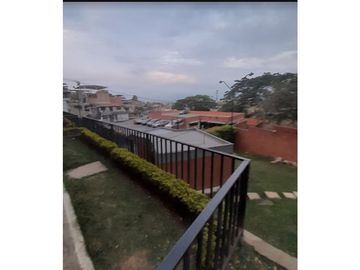 VENDO APARTAMENTO RESERVAS DE MELENDEZ  2  SUR CALI  130.000.000 mll