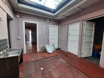 Casa en Venta en Yungay, Metro República