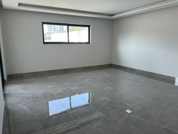 CASA EN VENTA FUENTES DEL VALLE