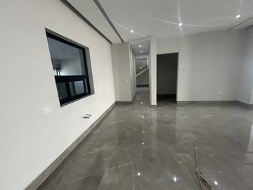 CASA EN VENTA FUENTES DEL VALLE
