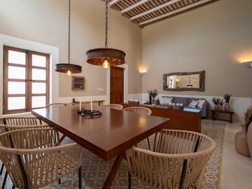 Casa en venta de cuatro habitaciones en Centro Histórico.