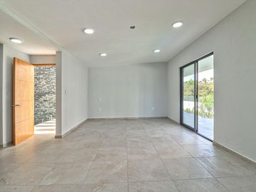CASA MODERNA MINIMALISTA EN PARAISO COUNTRY CLUB