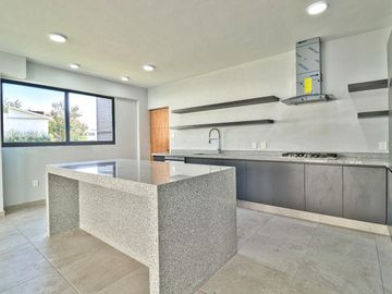 CASA MODERNA MINIMALISTA EN PARAISO COUNTRY CLUB