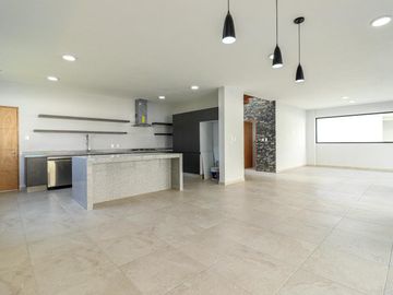 CASA MODERNA MINIMALISTA EN PARAISO COUNTRY CLUB