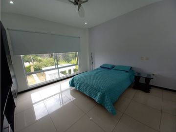 Casa  Chinauta perfecto estado 274 mts. precio $1200 mm