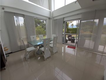 Casa  Chinauta perfecto estado 274 mts. precio $1200 mm