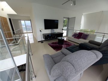 Casa  Chinauta perfecto estado 274 mts. precio $1200 mm