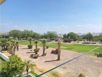 Casa en Venta en Club de Golf la Loma